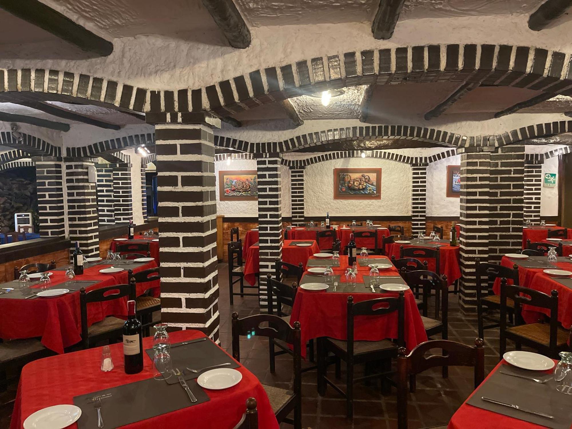 Hotel Brisas Del Mar 2022 Catia La Mar Екстериор снимка