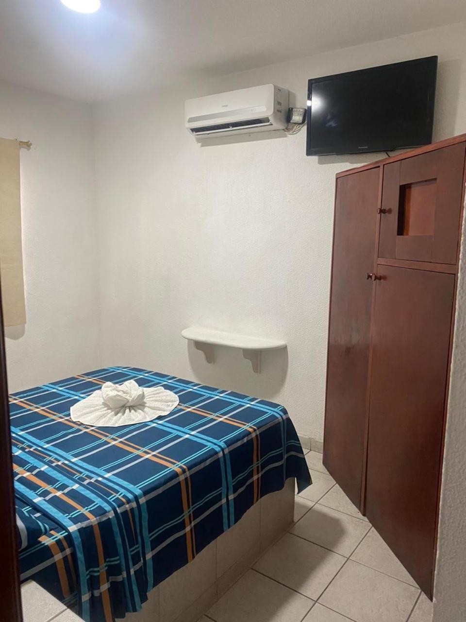 Hotel Brisas Del Mar 2022 Catia La Mar Екстериор снимка